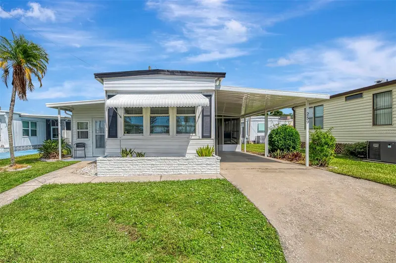 259 INNER DRIVE, VENICE