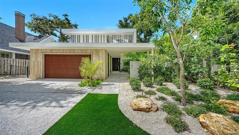 1642 BAHIA VISTA STREET, SARASOTA
