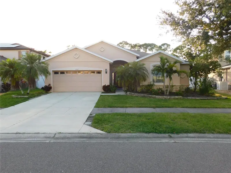 2507 HOBBLEBRUSH DRIVE, NORTH PORT