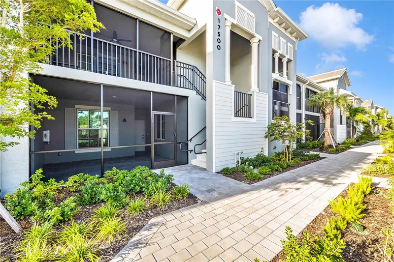 17500 OPAL SAND COURT #207, VENICE