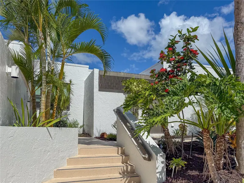 609 BAYPORT WAY #609, LONGBOAT KEY