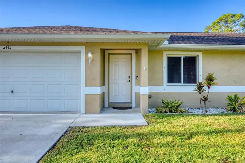 2415 NOWATNEY AVENUE, NORTH PORT, photo 3 of 34