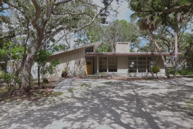 Front of main house
