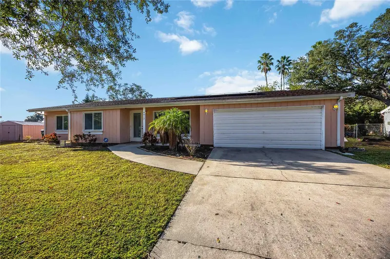 4413 MCKIBBEN DRIVE, NORTH PORT