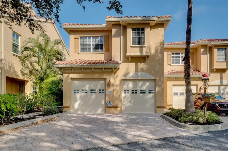 3975 SQUARE EAST LANE #9, SARASOTA