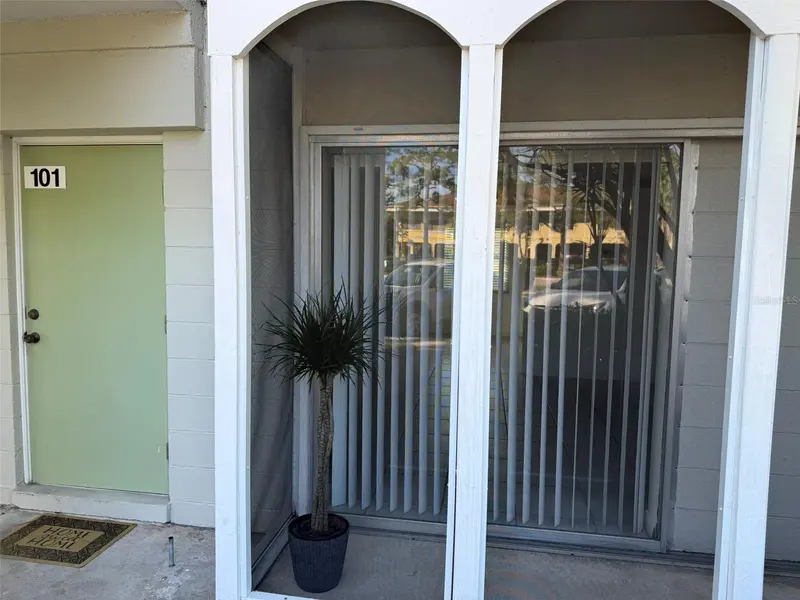 2304 RINGLING BOULEVARD #101, SARASOTA, photo 2 of 4
