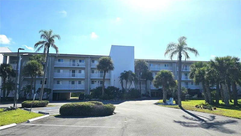 1401 MCCALL ROAD #301A, ENGLEWOOD