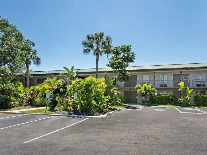 7150 TAMIAMI TRAIL #S-613, SARASOTA