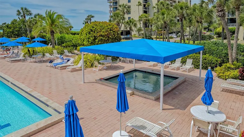 Thumbnail 52