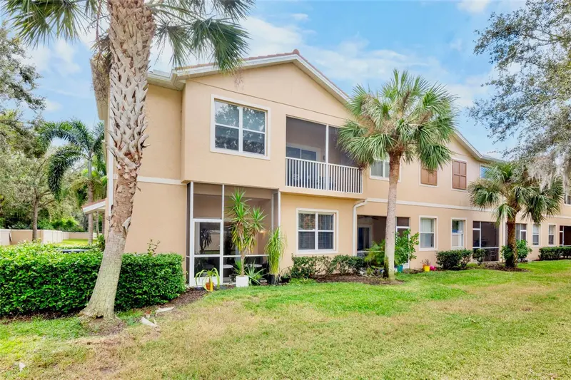 3537 PARKRIDGE CIRCLE #15-106, SARASOTA, photo 3 of 32