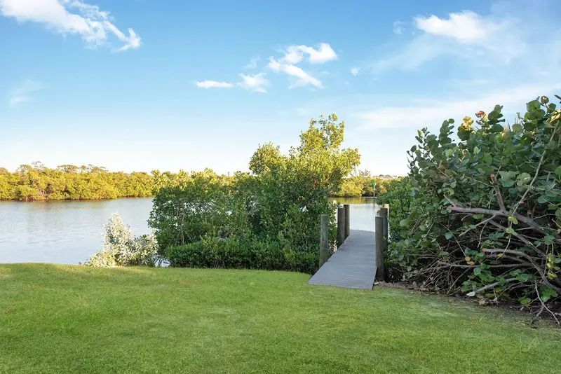 Thumbnail 44
