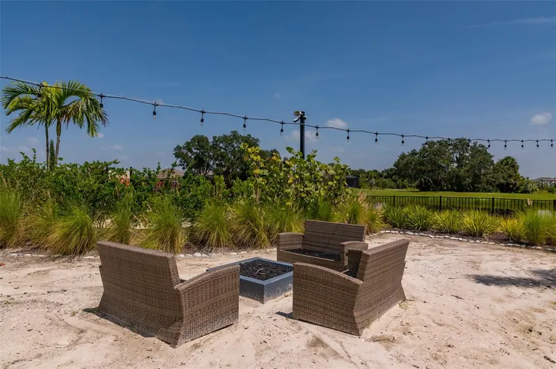 Thumbnail 82