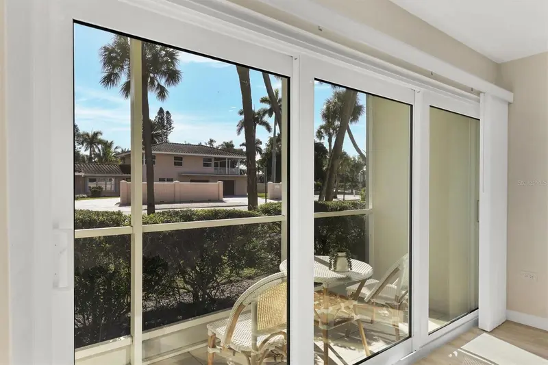 Thumbnail 23
