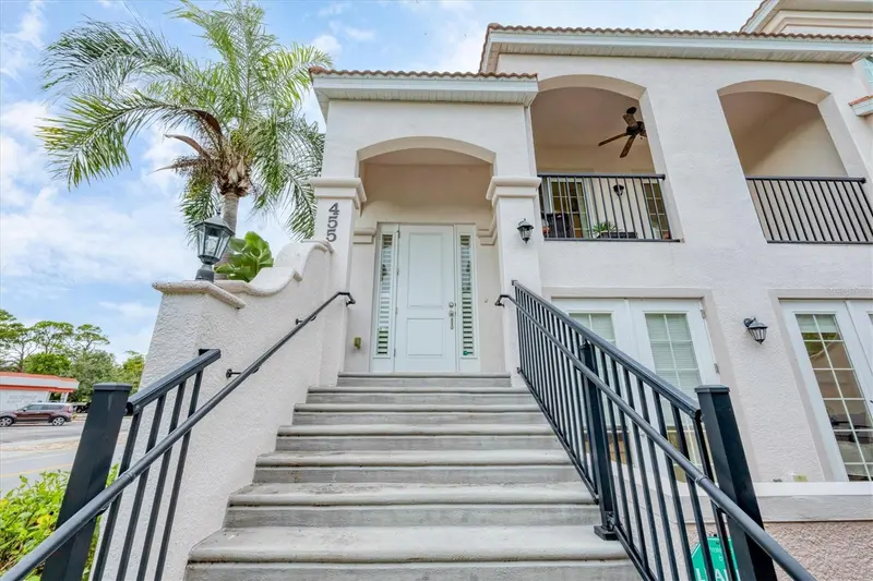 455 NOKOMIS AVENUE #455, VENICE
