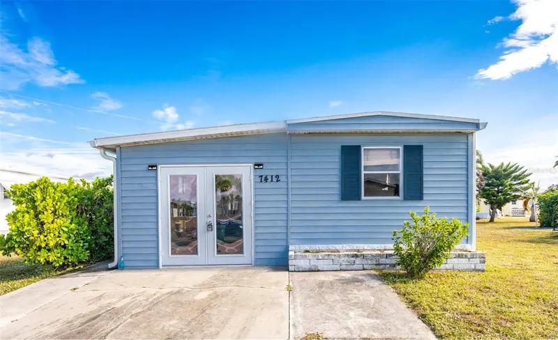 7412 BECKLEY STREET, PORT CHARLOTTE