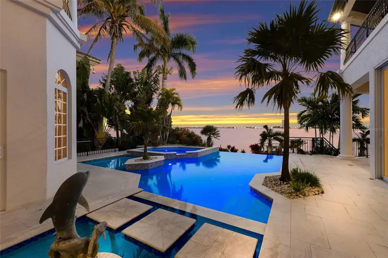 1418 JOHN RINGLING PARKWAY, SARASOTA, photo 3 of 64