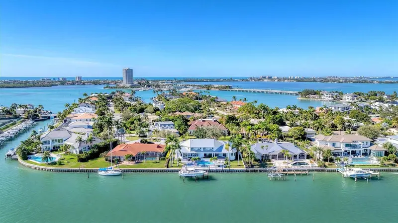 259 ROBIN DRIVE, SARASOTA, photo 3 of 64