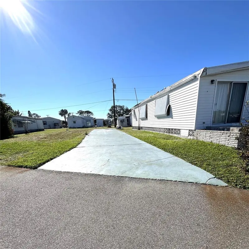 234 TRAILORAMA DRIVE, NORTH PORT