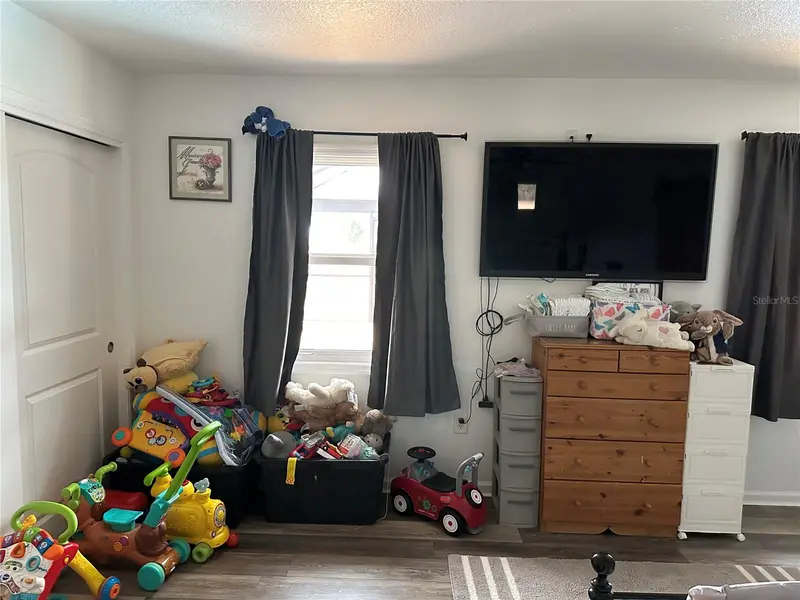 Thumbnail 69