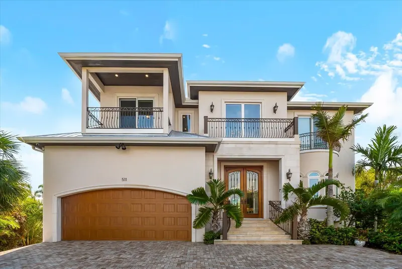 511 BAYVIEW DRIVE, HOLMES BEACH