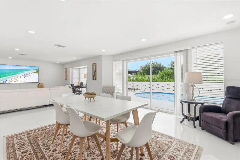 Thumbnail 18