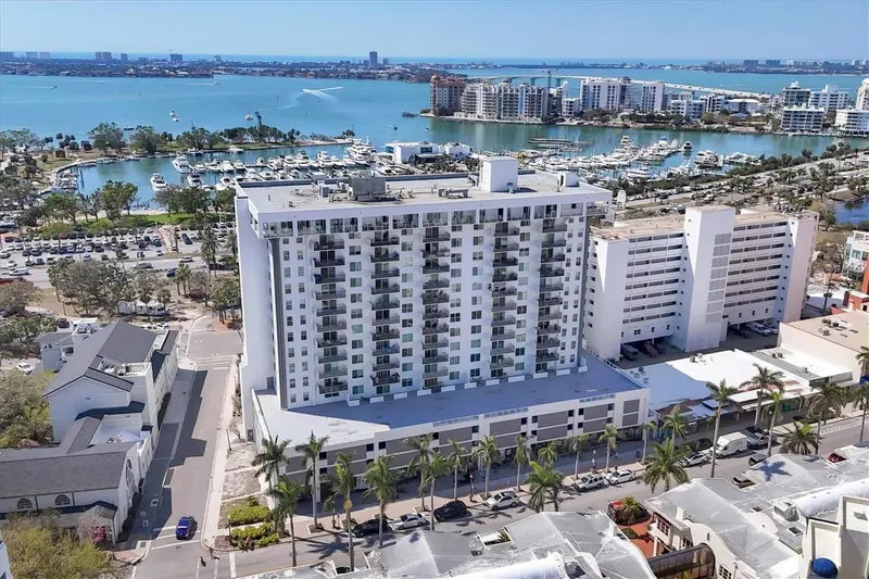 101 GULFSTREAM AVENUE #15E, SARASOTA