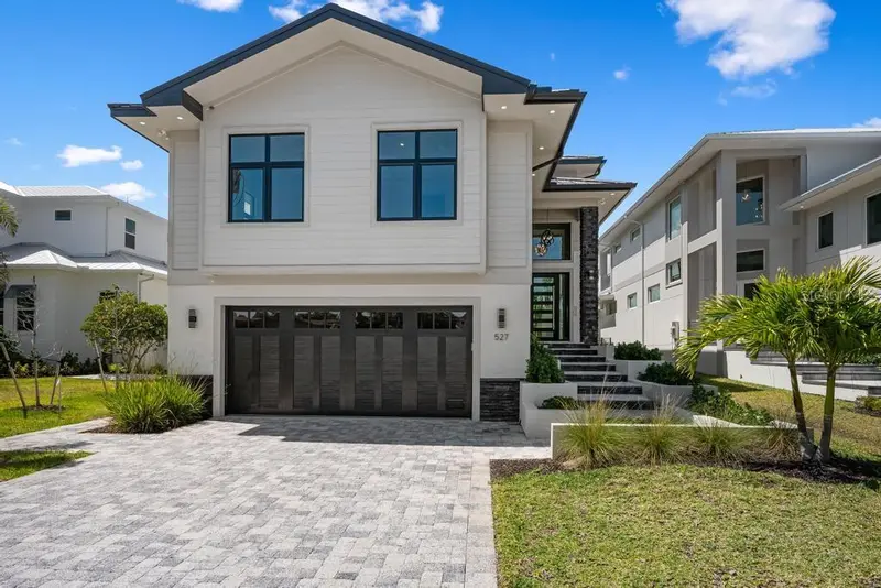 527 VENICE LANE, SARASOTA