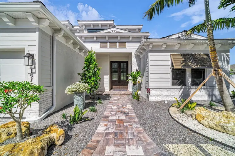 1516 ORANGE AVENUE, SARASOTA, photo 3 of 92