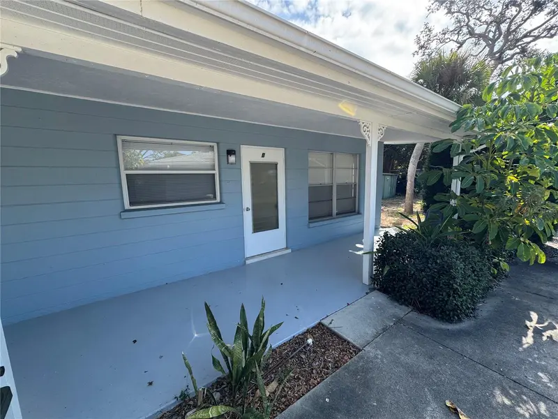 215 PARK BOULEVARD #B, VENICE