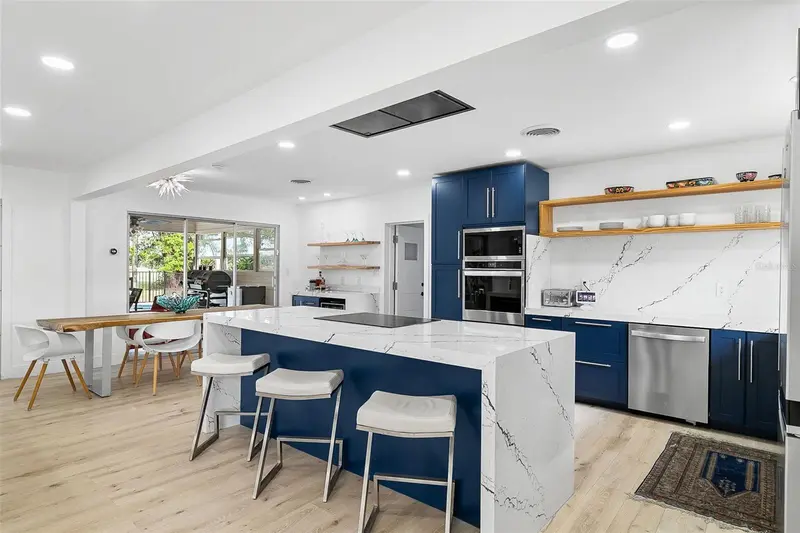 Thumbnail 15