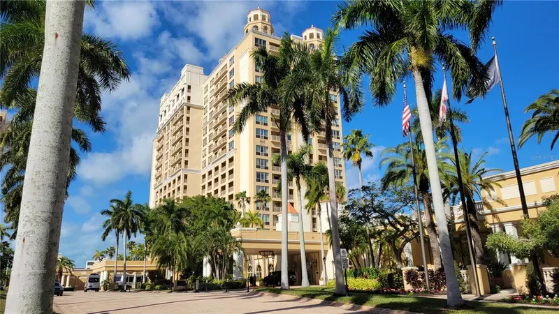 1111 RITZ CARLTON DRIVE #1404, SARASOTA