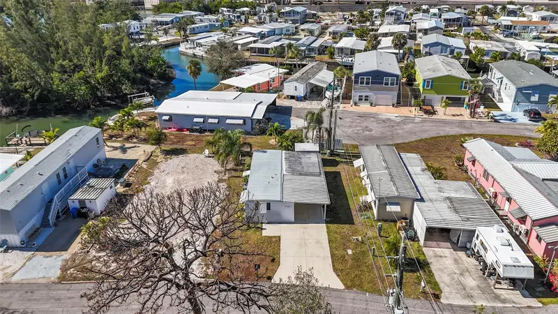 426 HATCHETT CREEK ROAD, VENICE