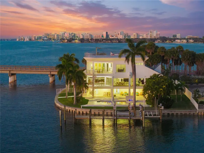 1400 SIESTA DRIVE, SARASOTA