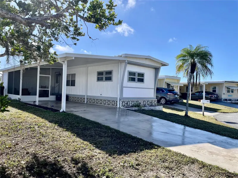 6452 FLEETWOOD COURT, NORTH PORT