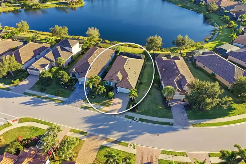 12729 DEL CORSO LOOP, BRADENTON, photo 2 of 65