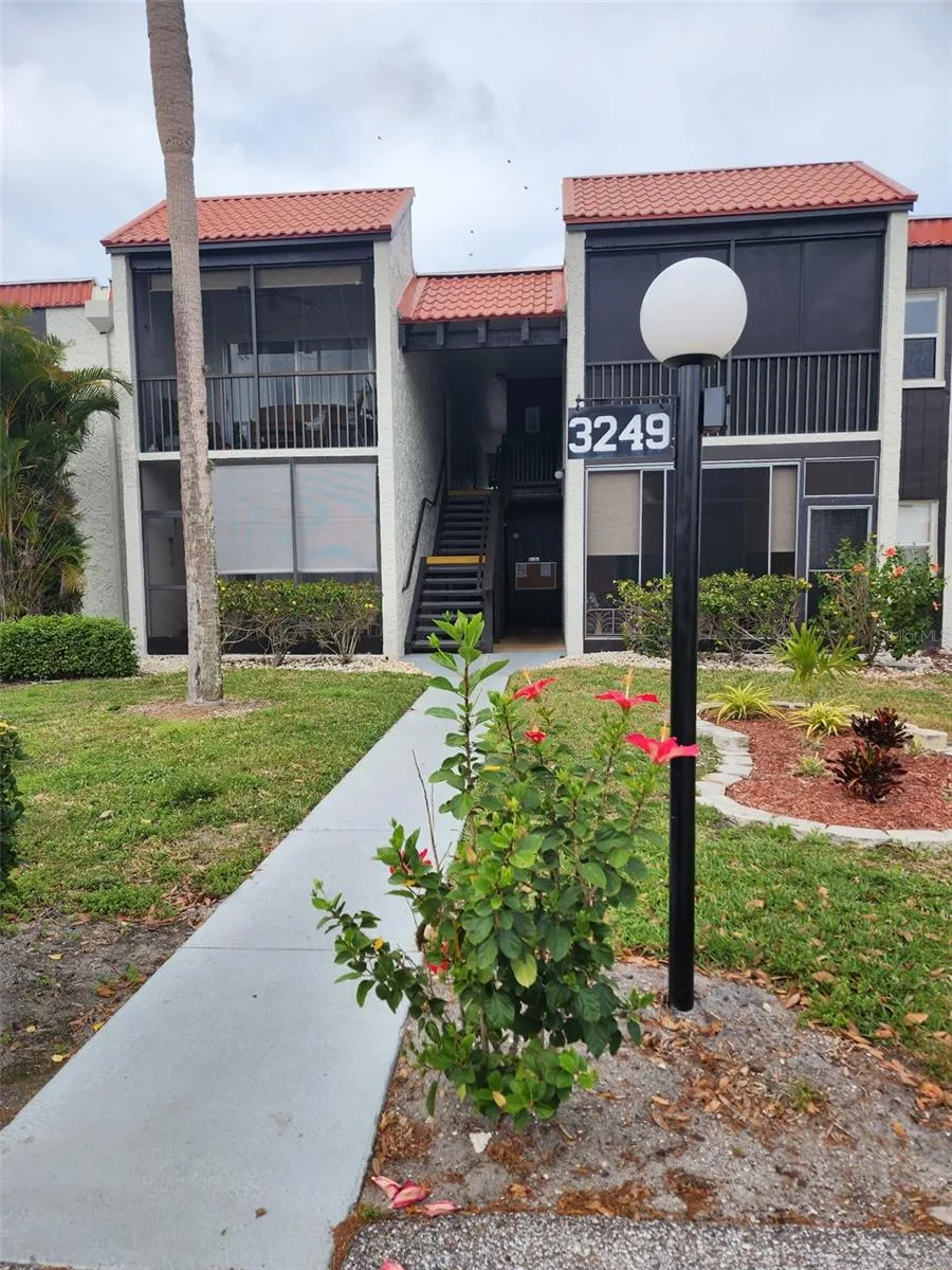Front of the apt
