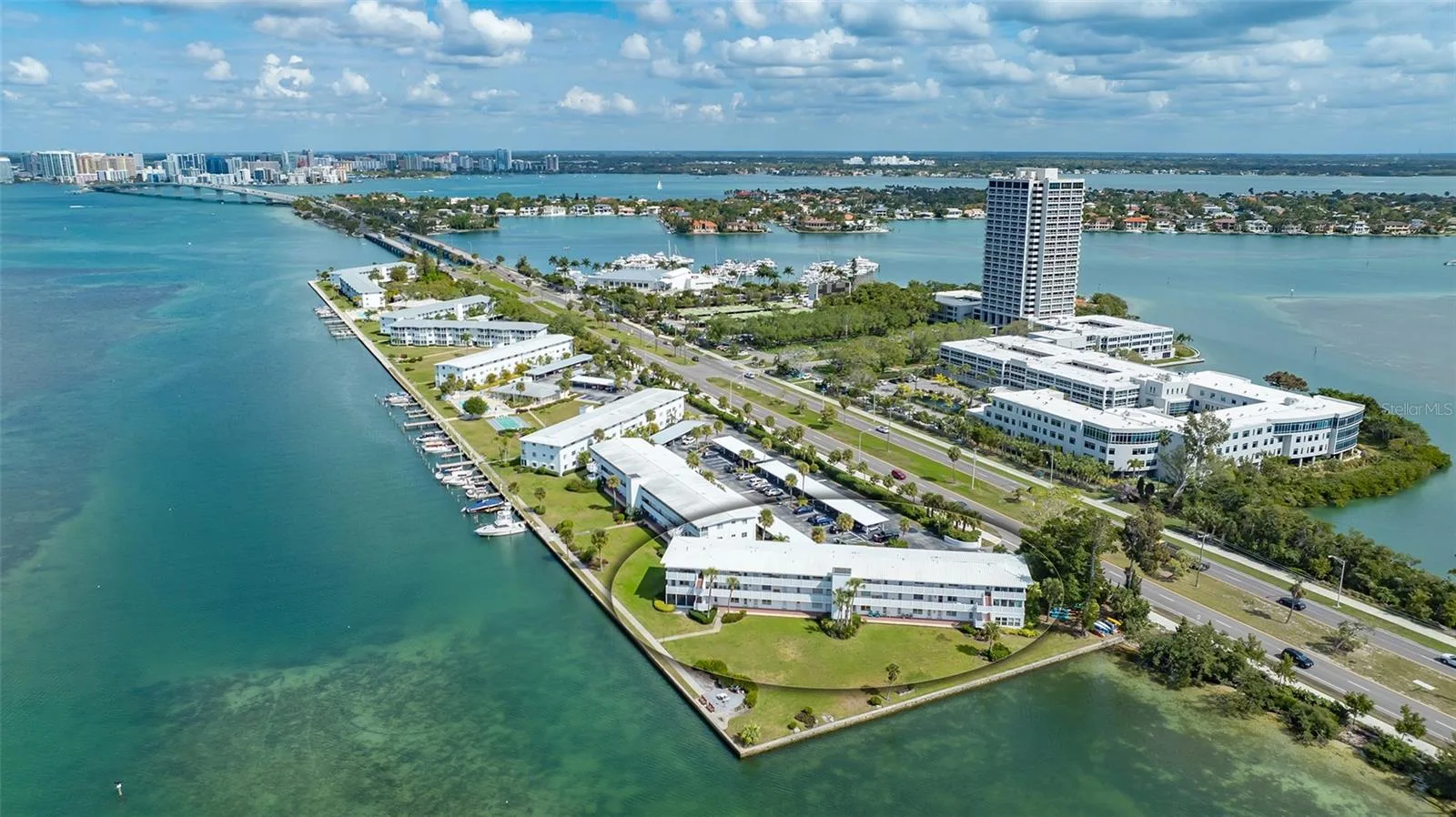Sarasota Harbor West - Arlington building