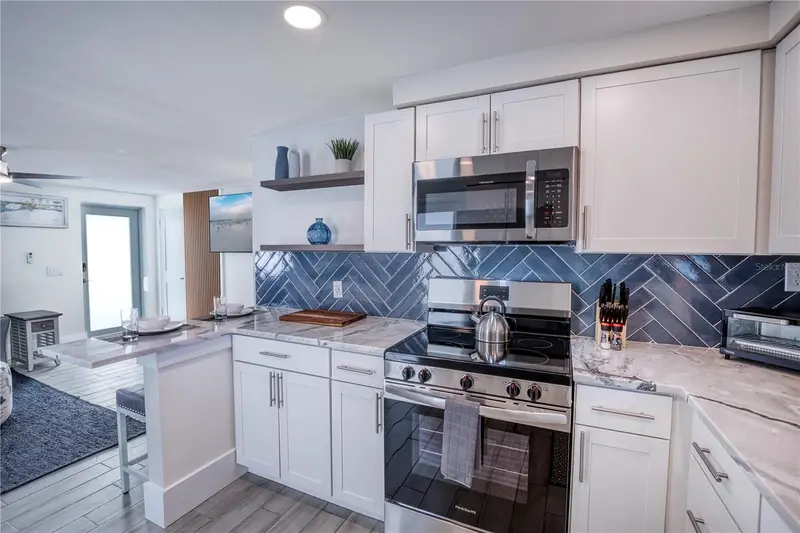 Thumbnail 14