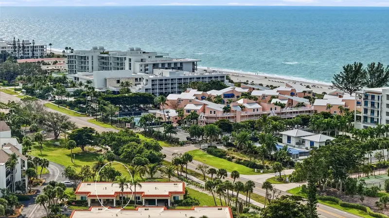 4720 GULF OF MEXICO DRIVE #Villa 2, LONGBOAT KEY