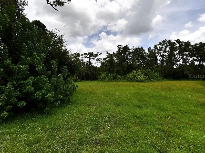 410 BLUE GARDEN LANE, OSPREY