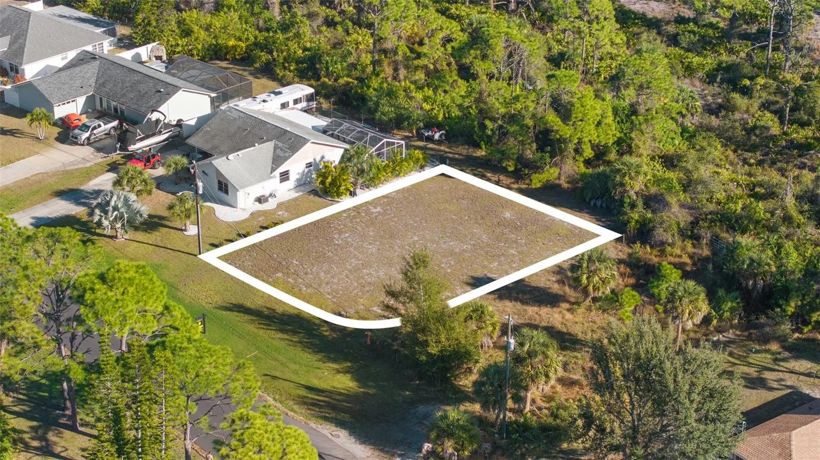 outline of lot