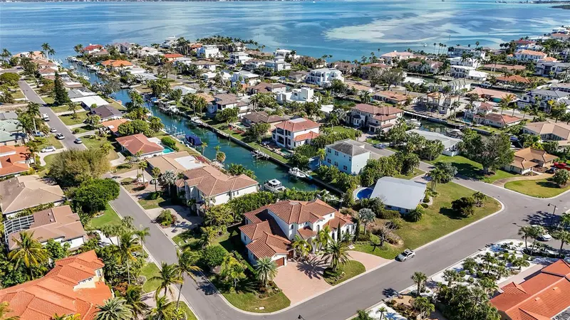 1005 BOGEY LANE, LONGBOAT KEY, photo 3 of 69