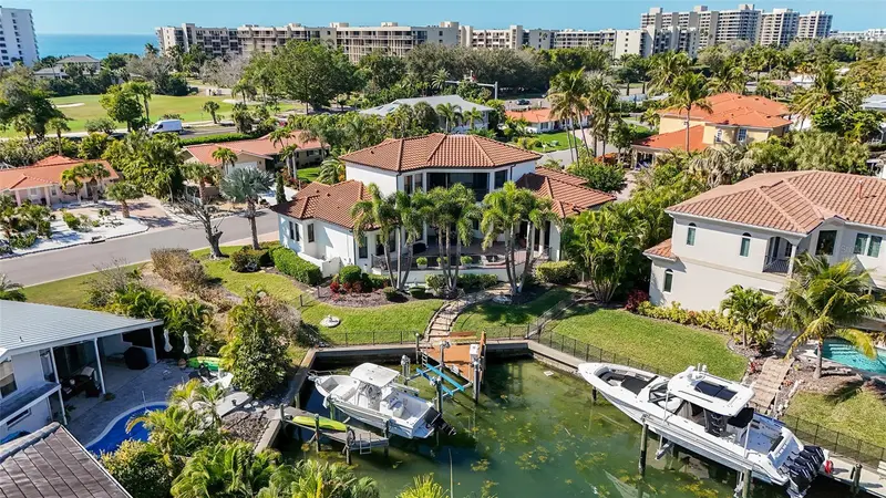 1005 BOGEY LANE, LONGBOAT KEY, photo 4 of 69
