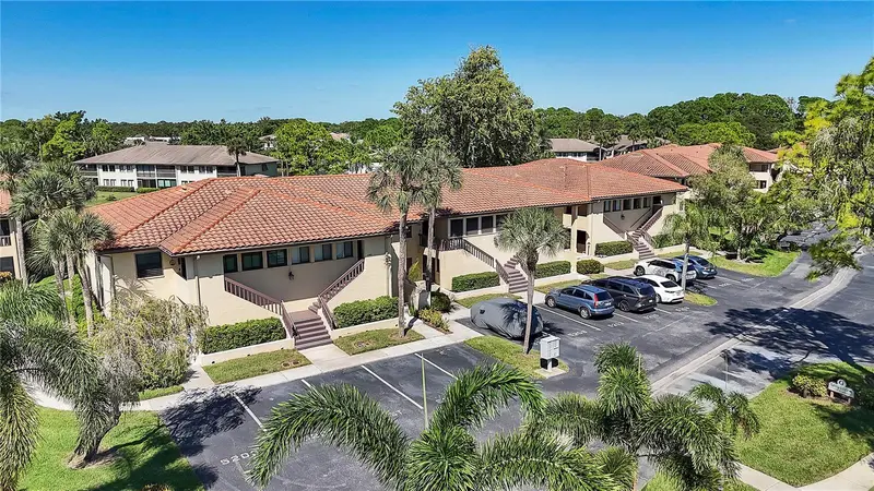 5205 LAKE VILLAGE DRIVE #16, SARASOTA