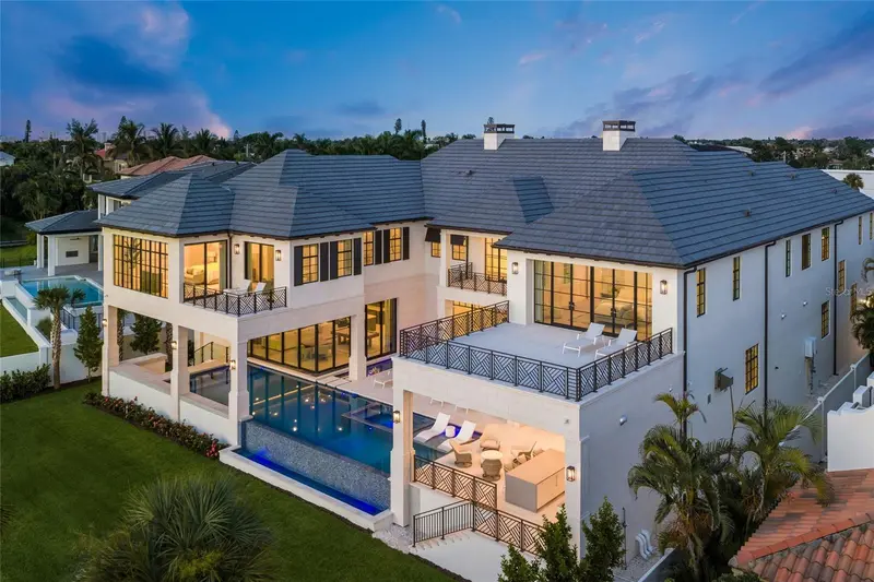 3990 HIGEL AVENUE, SARASOTA, photo 4 of 63