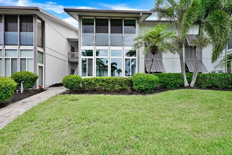 6046 PEPPERTREE WAY #223B, SARASOTA