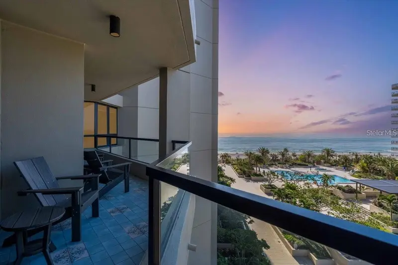 1211 GULF OF MEXICO DRIVE #403, LONGBOAT KEY