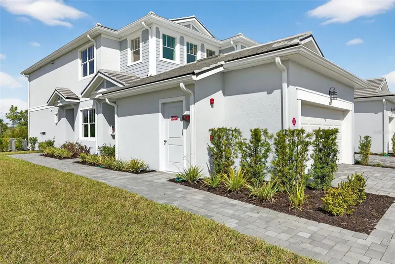 17375 MOONFLOWER DRIVE #101, VENICE, photo 3 of 45
