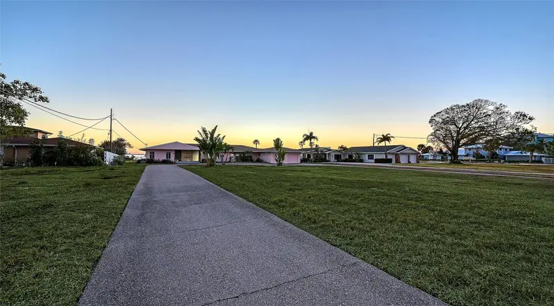 7322 WESTMORELAND DRIVE, SARASOTA