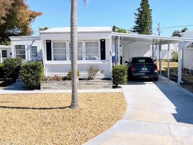 821 TURF, VENICE